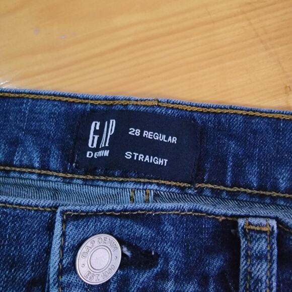 Gap High Rise Straight Dark Wash Jean Size 6 / 28 - Picture 3 of 5